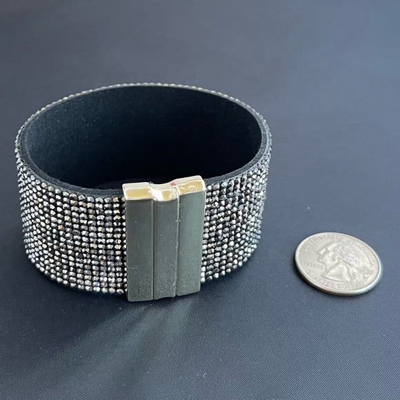 Rhinestone bracelet - Color grayish silver - Picture 2 of 6